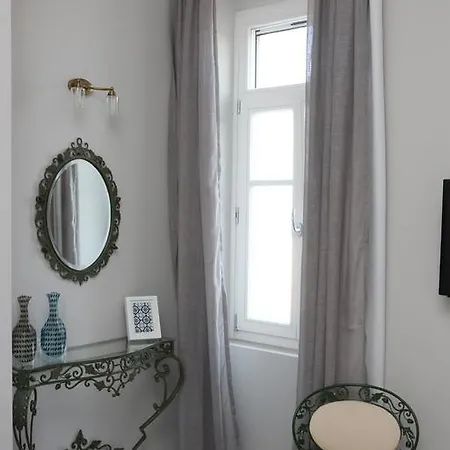 Bed & Breakfast 1901 Hermoupolis 4*