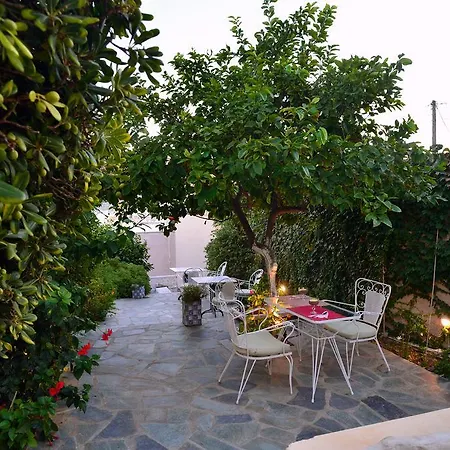 Bed & Breakfast 1901 Hermoupolis 4*