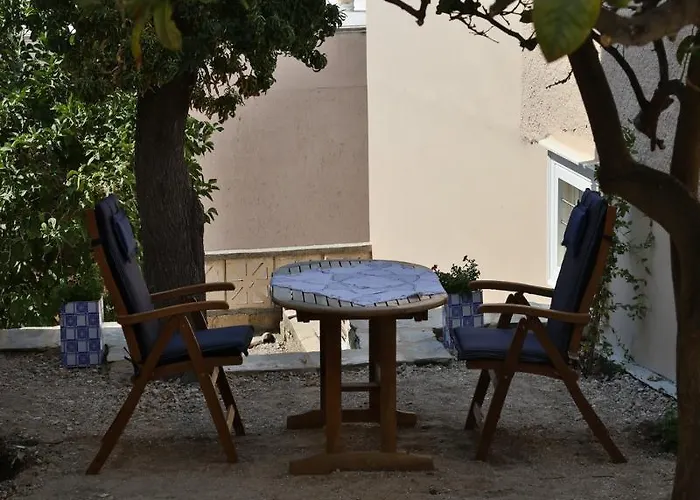 Bed and Breakfast 1901 Hermoupolis 4*