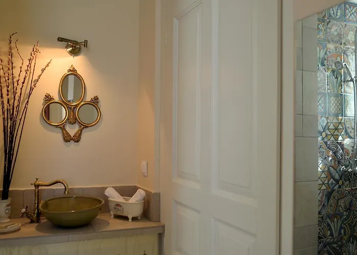 Bed and Breakfast 1901 Hermoupolis 4*