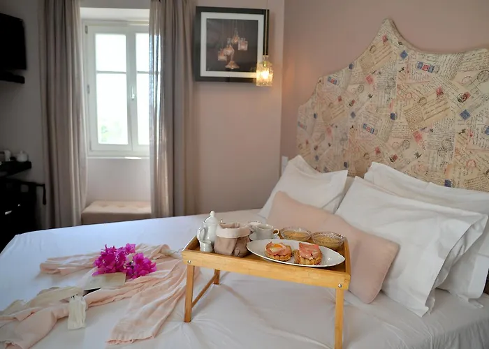 1901 Hermoupolis Bed and Breakfast Ερμούπολη