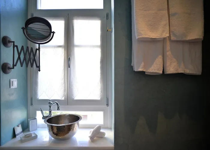 Bed and Breakfast 1901 Hermoupolis 4*